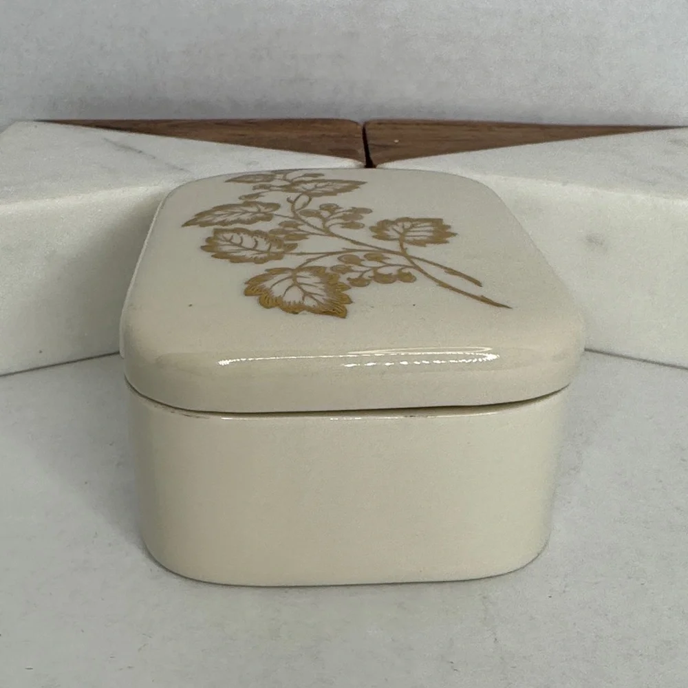 Vintage Lenox Ivory and Gold Floral Leaf Ceramic Trinket Box